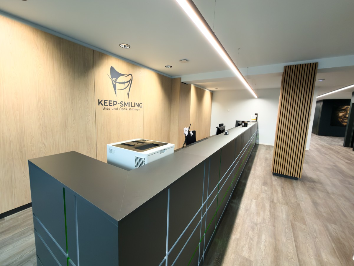 Eingangsbereich Keep Smiling Eingangsbereich Keep Smiling
